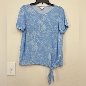 3/$10 Lauren Conrad LC Light Blue Hawaiian Printed Blouse Front Side Tie